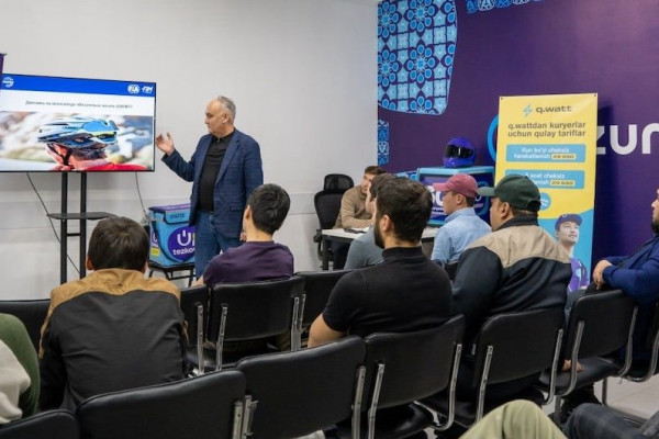 Cycling safety and first aid training delivered to couriers in Tashkent